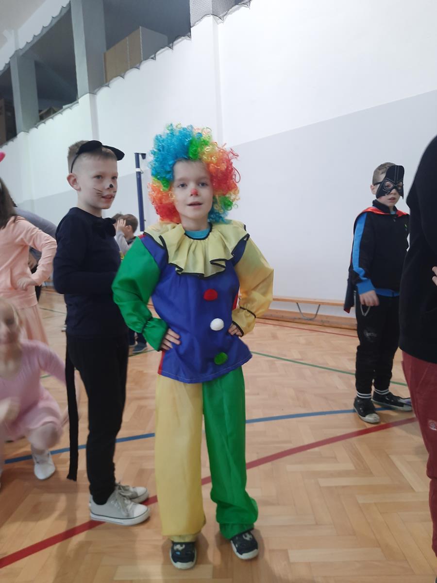 Bal karnawałowy klas I-III